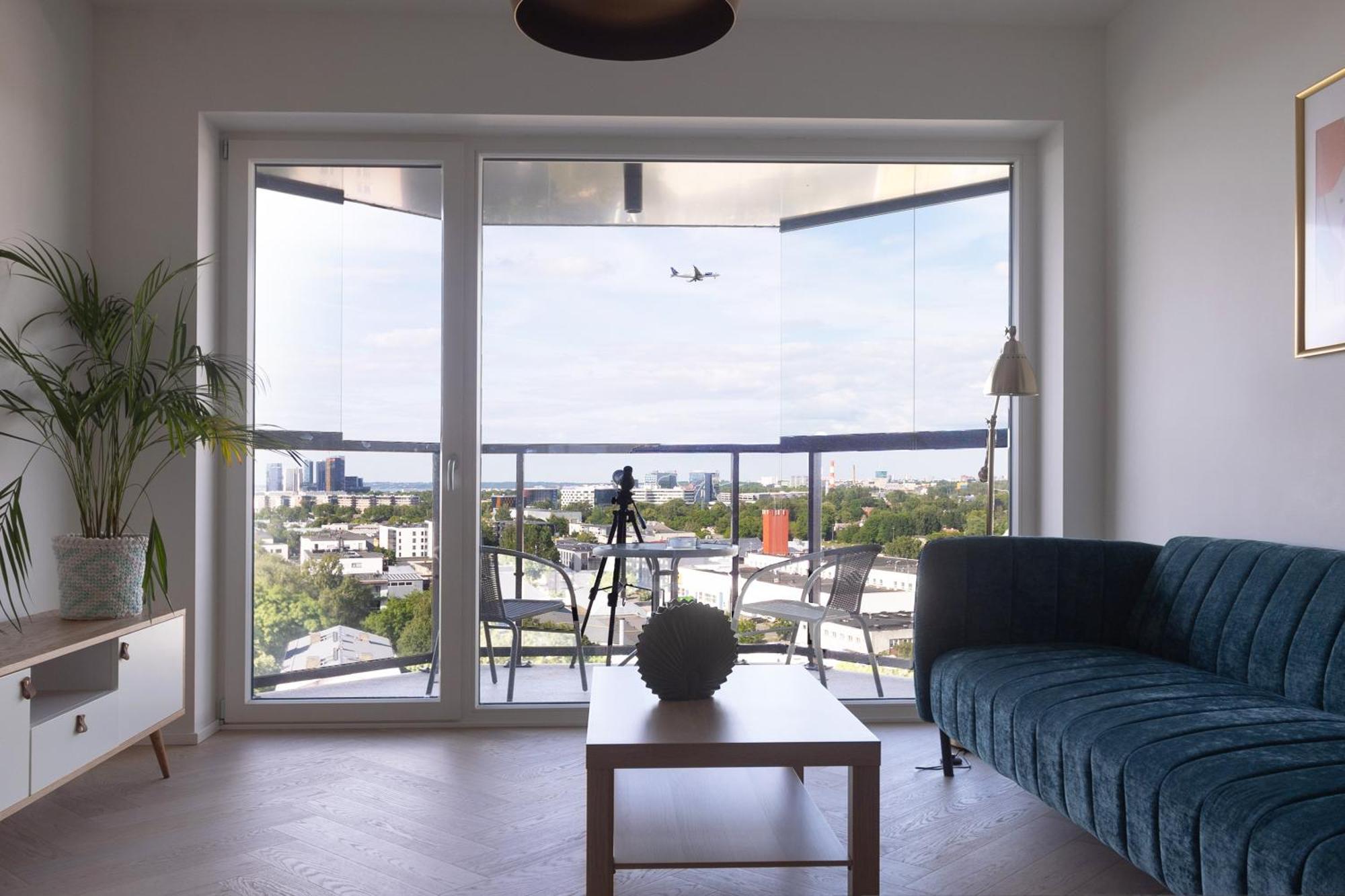 Revalia Vektor Fantastic View